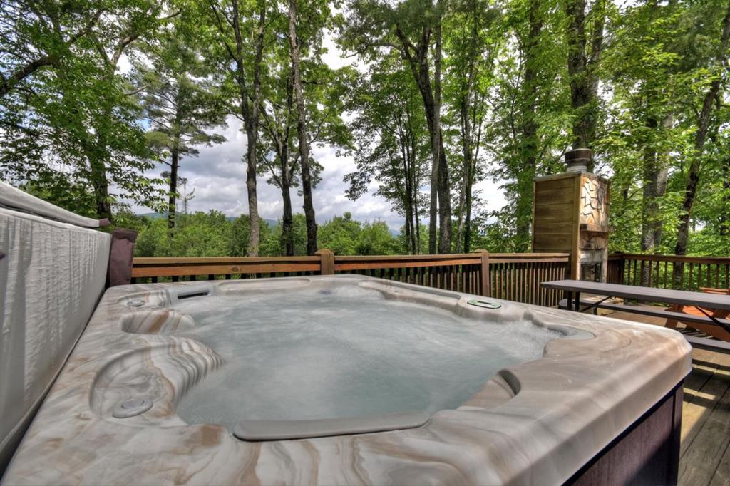 587 Candy Lane Ellijay, GA 30540 - Photo 33 of 40