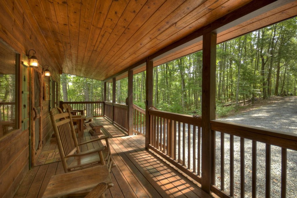 587 Candy Lane Ellijay, GA 30540 - Photo 9 of 40