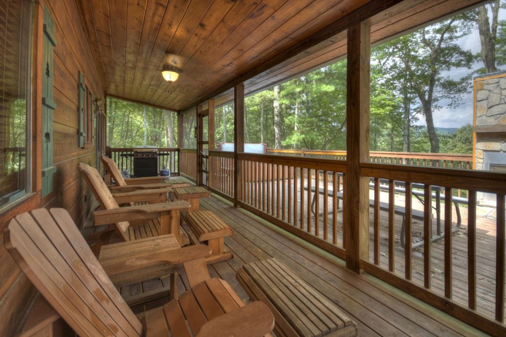 587 Candy Lane Ellijay, GA 30540 - Photo 10 of 40