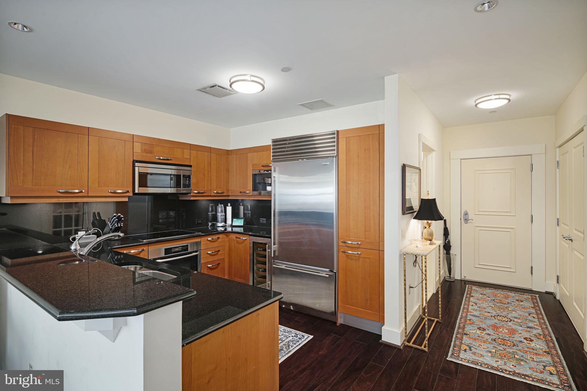 50 South 16th Street, Unit 4504 Philadelphia, PA 19103 - Photo 8 of 20