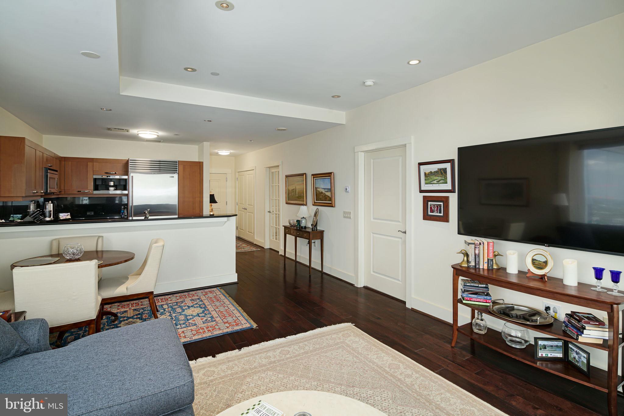 50 South 16th Street, Unit 4504 Philadelphia, PA 19103 - Photo 10 of 20