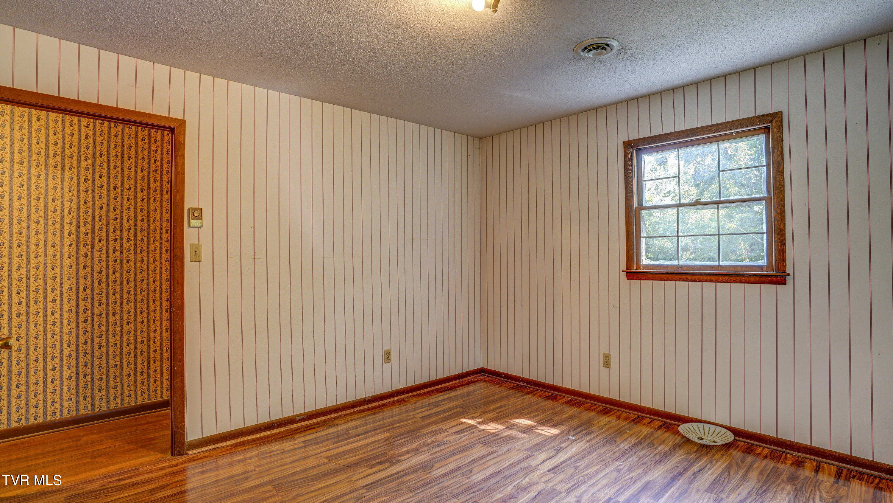 101 Timberlane Road Bristol, TN 37620 - Photo 53 of 70 _DSC5358_59_60_61_62
