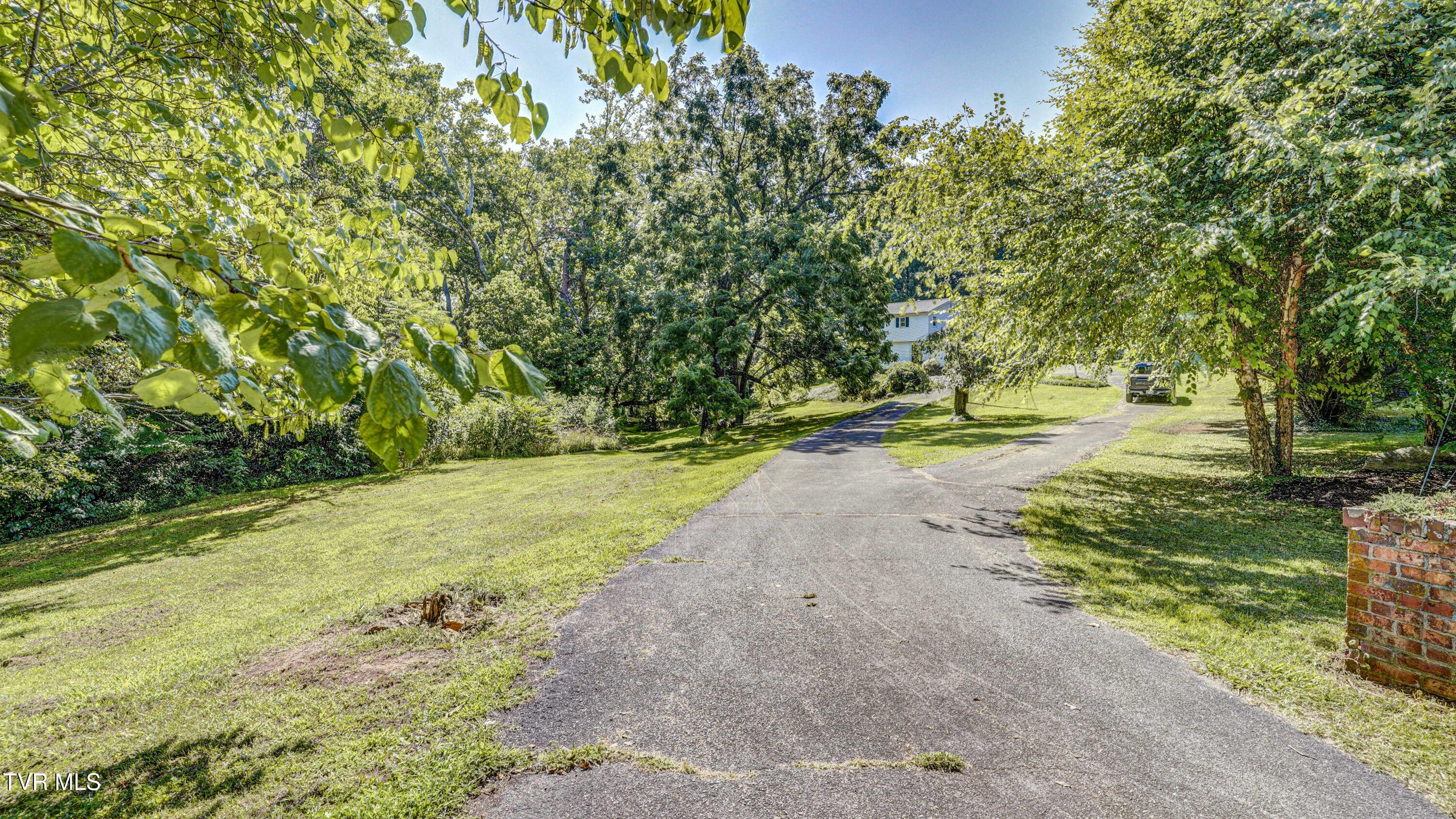 101 Timberlane Road Bristol, TN 37620 - Photo 9 of 70 _DSC5138_39_40_41_42