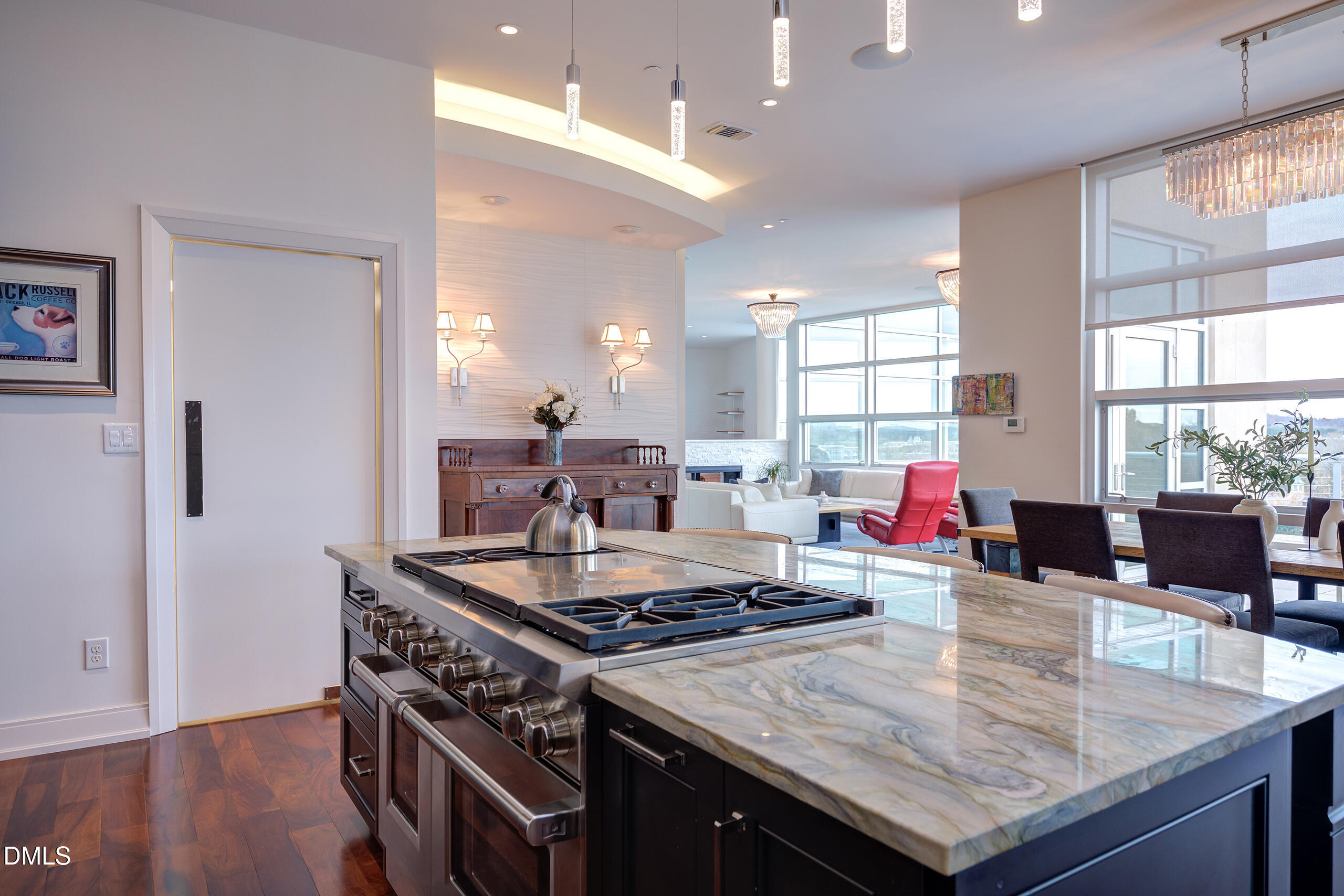 335 West Barbee Chapel Road Chapel Hill, NC 27517 - Photo 11 of 62 Gorgeous center island