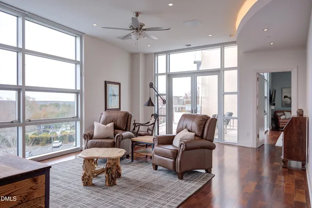 $2,100,000 | 335 West Barbee Chapel Road, Chapel Hill, NC 27517