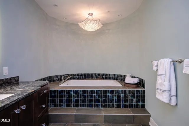 $2,100,000 | 335 West Barbee Chapel Road, Chapel Hill, NC 27517