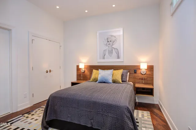 $2,100,000 | 335 West Barbee Chapel Road, Chapel Hill, NC 27517