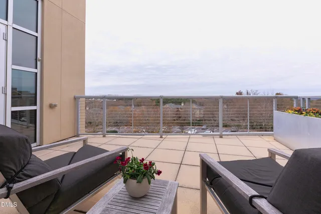 $2,100,000 | 335 West Barbee Chapel Road, Chapel Hill, NC 27517