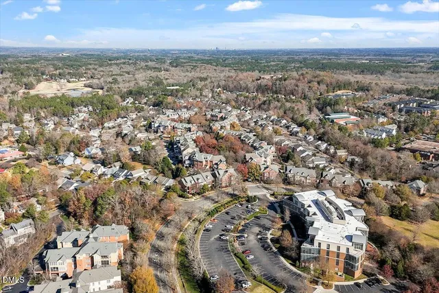 $2,100,000 | 335 West Barbee Chapel Road, Chapel Hill, NC 27517