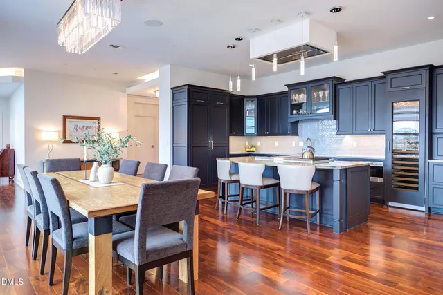 $2,100,000 | 335 West Barbee Chapel Road, Chapel Hill, NC 27517