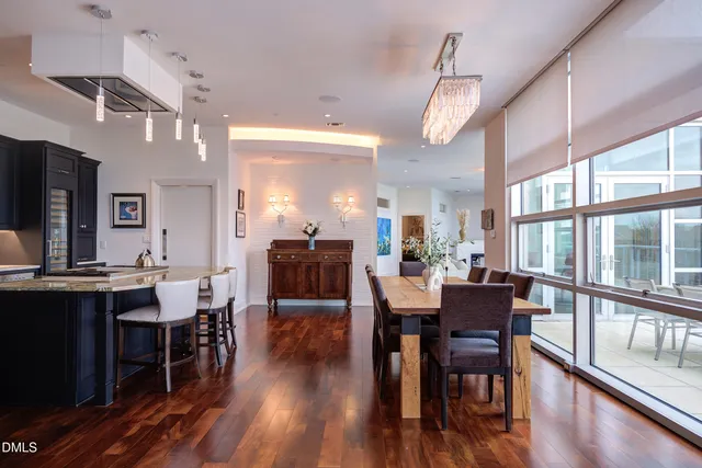 $2,100,000 | 335 West Barbee Chapel Road, Chapel Hill, NC 27517