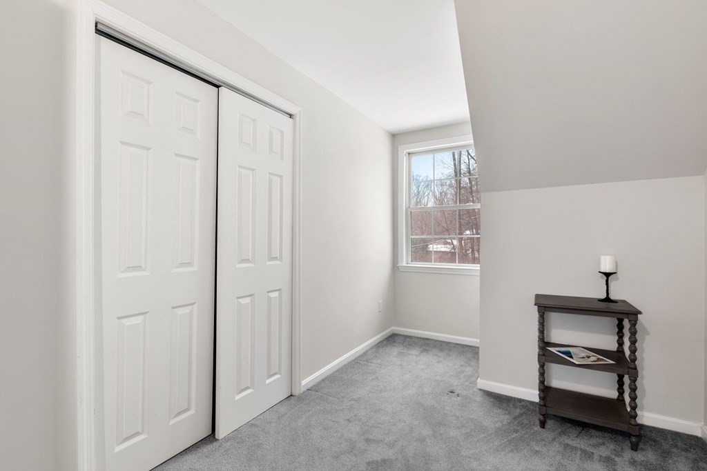 22 Oak Road Littleton, MA 01460 - Photo 22 of 42