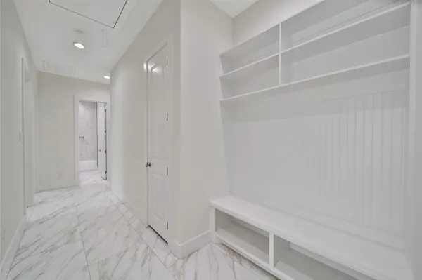 $2,650 | 7611 Athlone Drive, Houston, TX 77088