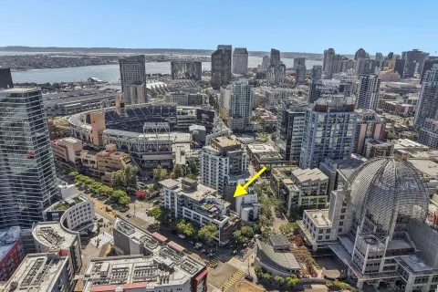 $409,900 | 206 Park Boulevard, Unit 313, San Diego, CA 92101