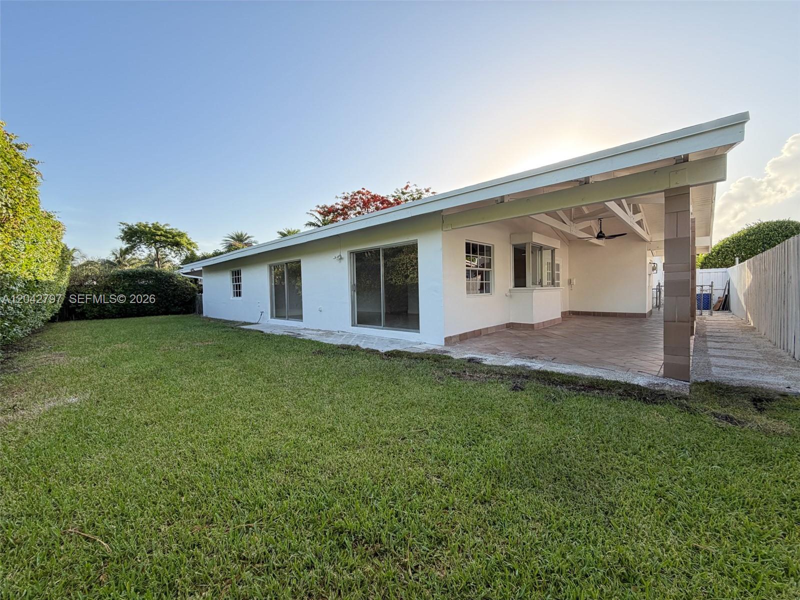 10262 Southwest 127th Place Miami, FL 33186 - Photo 28 of 29