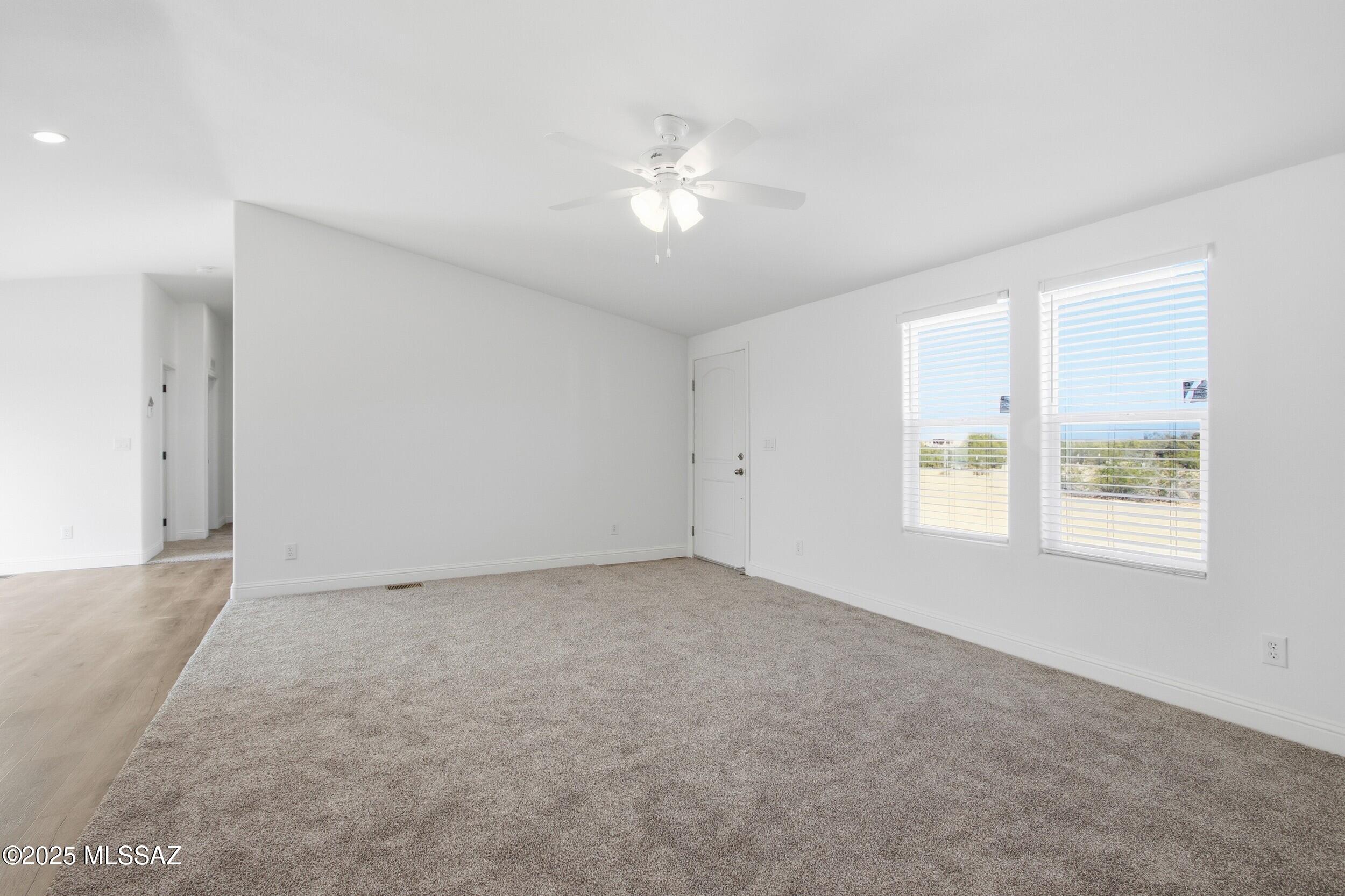 13301 North Derringer Road Marana, AZ 85653 - Photo 5 of 30 9