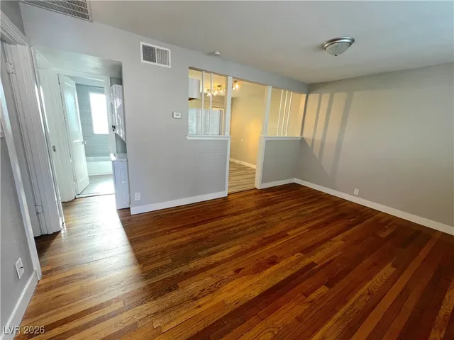 $1,050 | 225 South 10th Street, Unit 3, Las Vegas, NV 89101