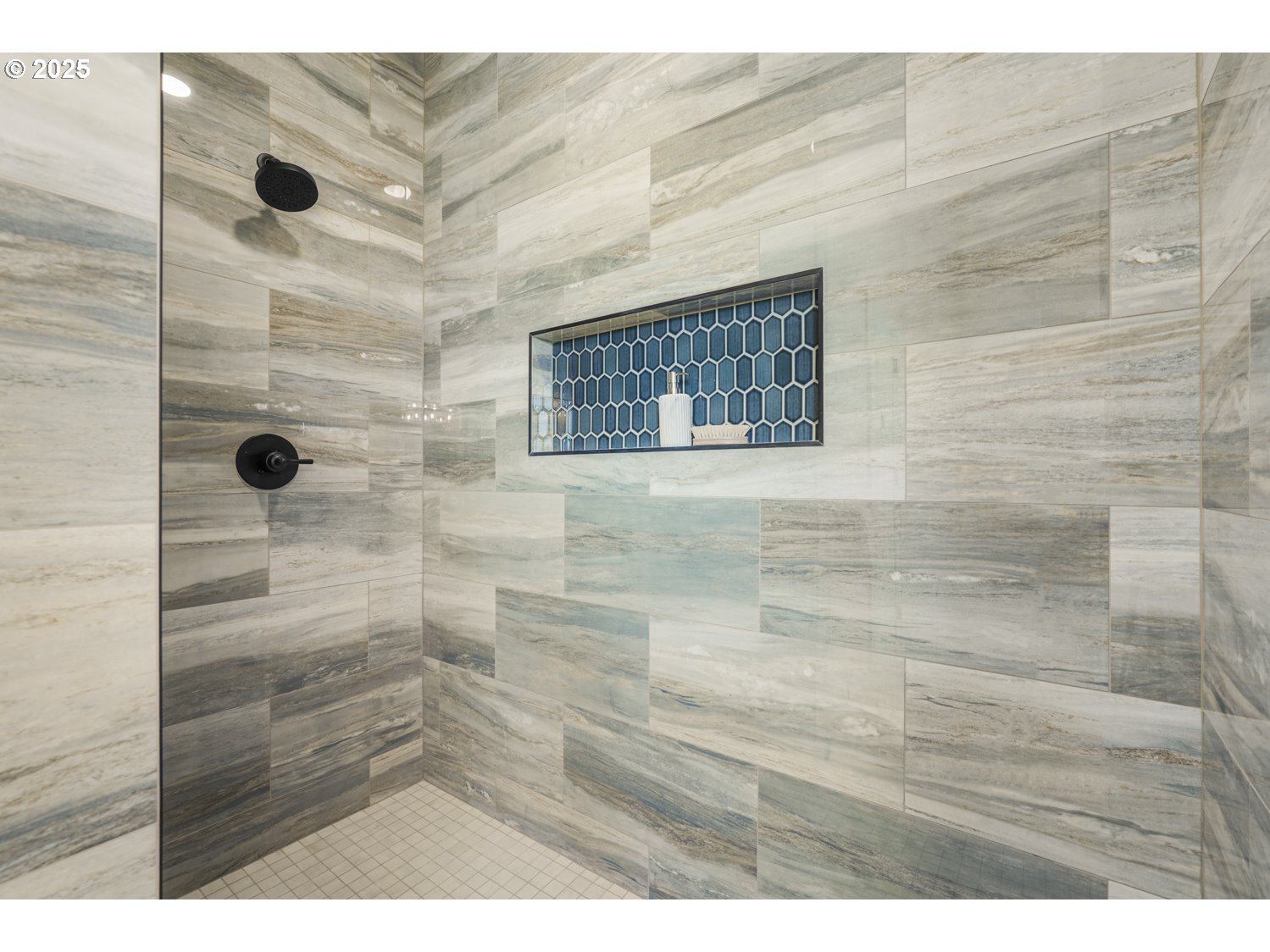 4165 Z Street Washougal, WA 98671 - Photo 35 of 40 a bathroom with a shower