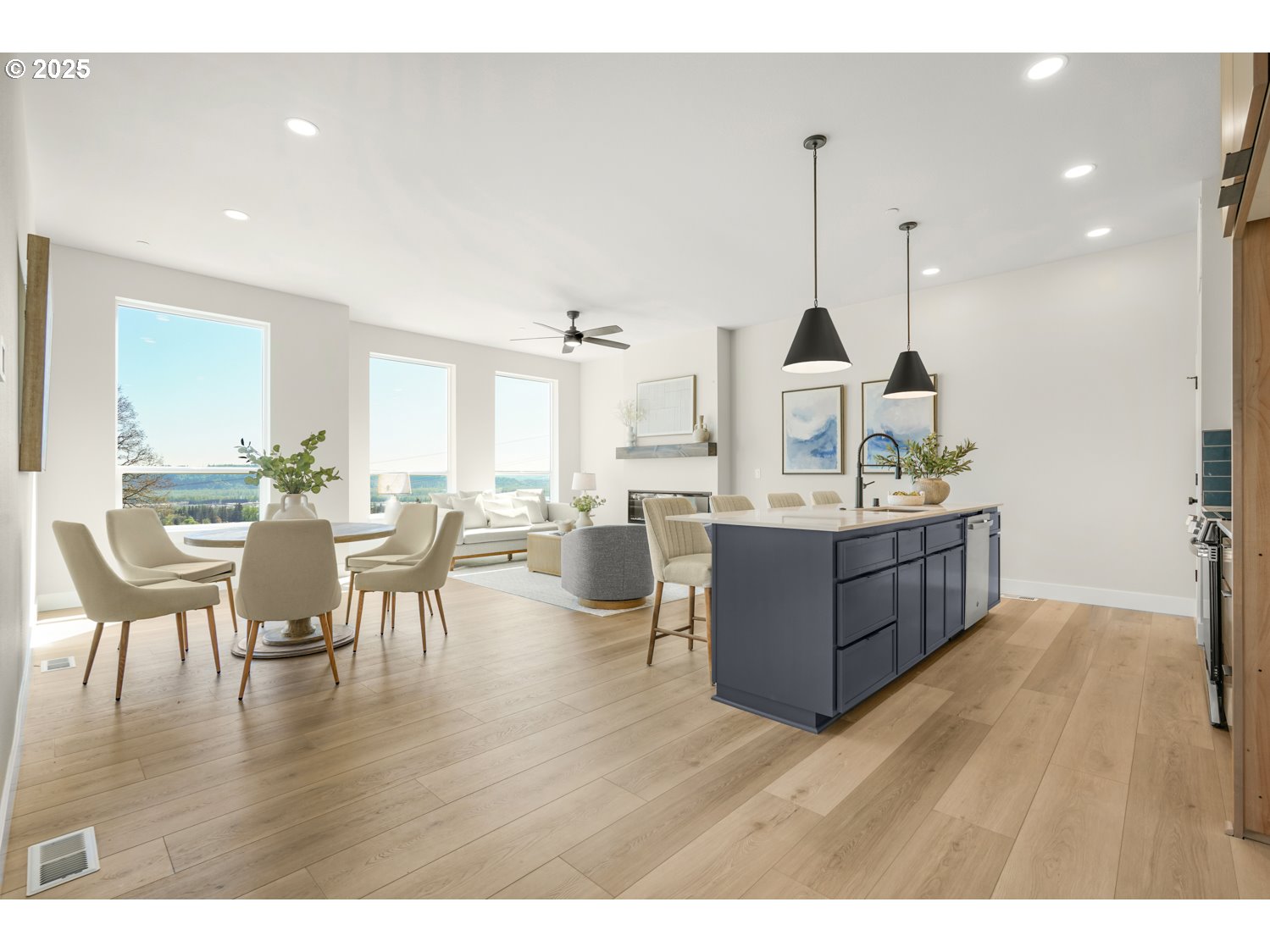 4165 Z Street Washougal, WA 98671 - Photo 4 of 40 a living room with furniture and wooden floor