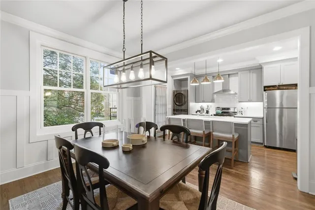 a view of a dining room and livingroom view