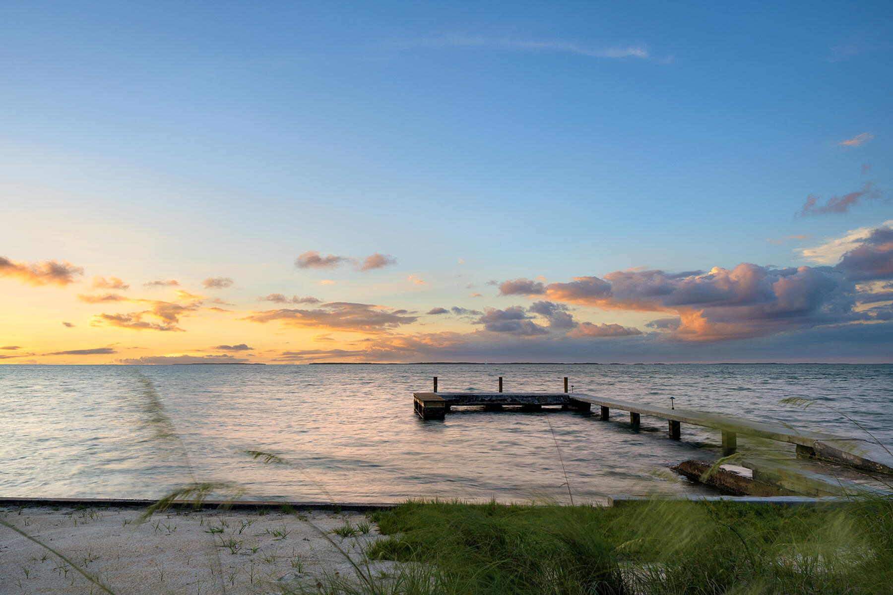 36 Sunset Road Key Largo, FL 33037 - Photo 19 of 25 a view of a ocean with beach