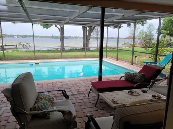 a outdoor view with a sitting space