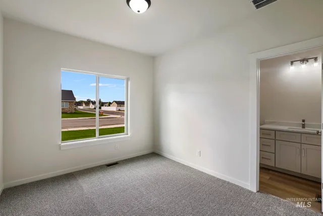 $412,900 | 902 23rd Avenue East, Jerome, ID 83338