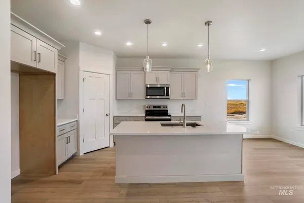 $412,900 | 902 23rd Avenue East, Jerome, ID 83338