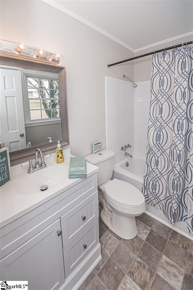 208 Bedford Road Easley, SC 29642 - Photo 15 of 24 Gallery Image 15