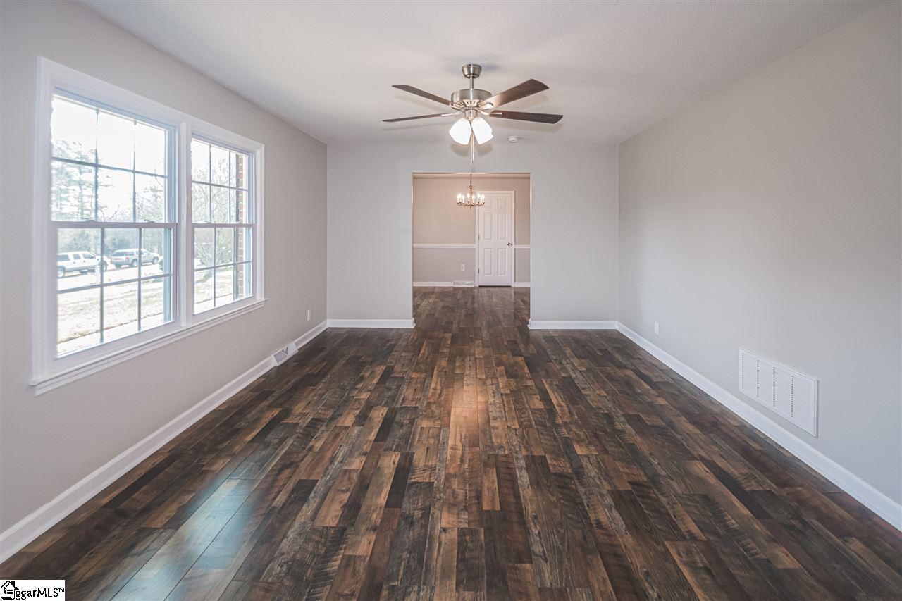 208 Bedford Road Easley, SC 29642 - Photo 16 of 24 Gallery Image 16