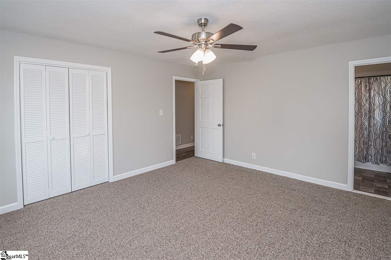 208 Bedford Road Easley, SC 29642 - Photo 10 of 24 Gallery Image 10