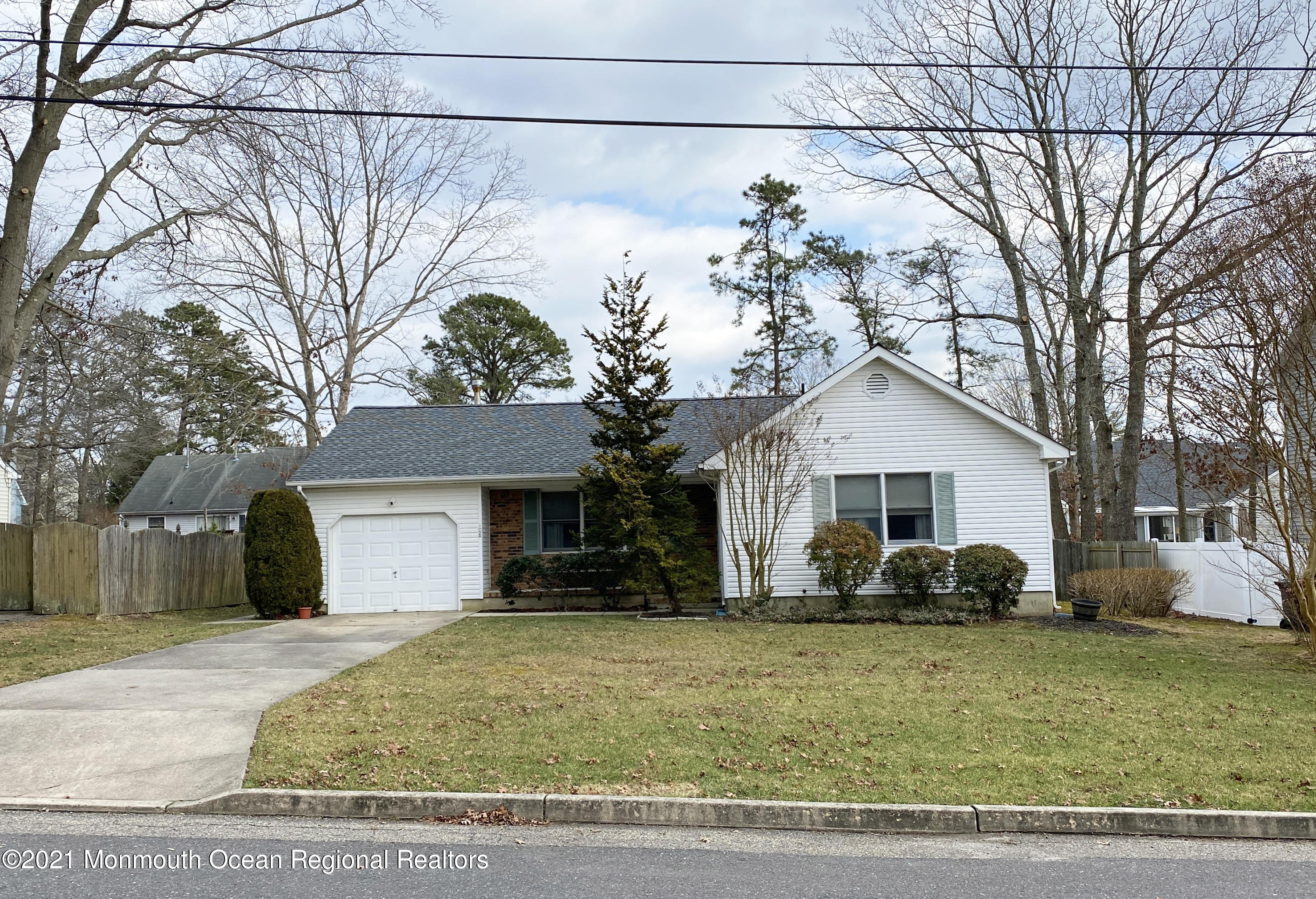 108 Equinox Road Manahawkin, NJ 08050 - Photo 2 of 27 2 - Copy