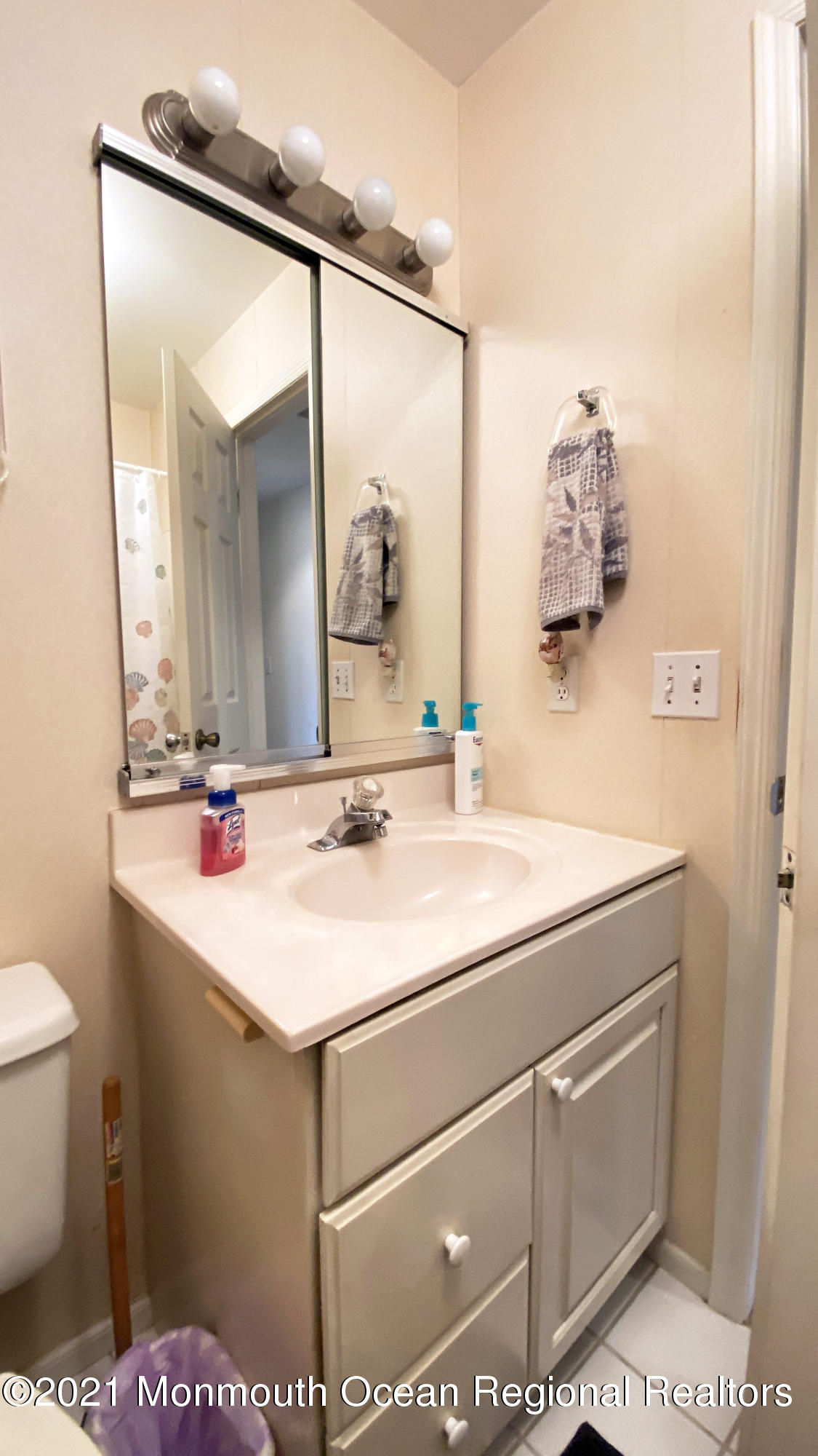108 Equinox Road Manahawkin, NJ 08050 - Photo 19 of 27 21 - Copy