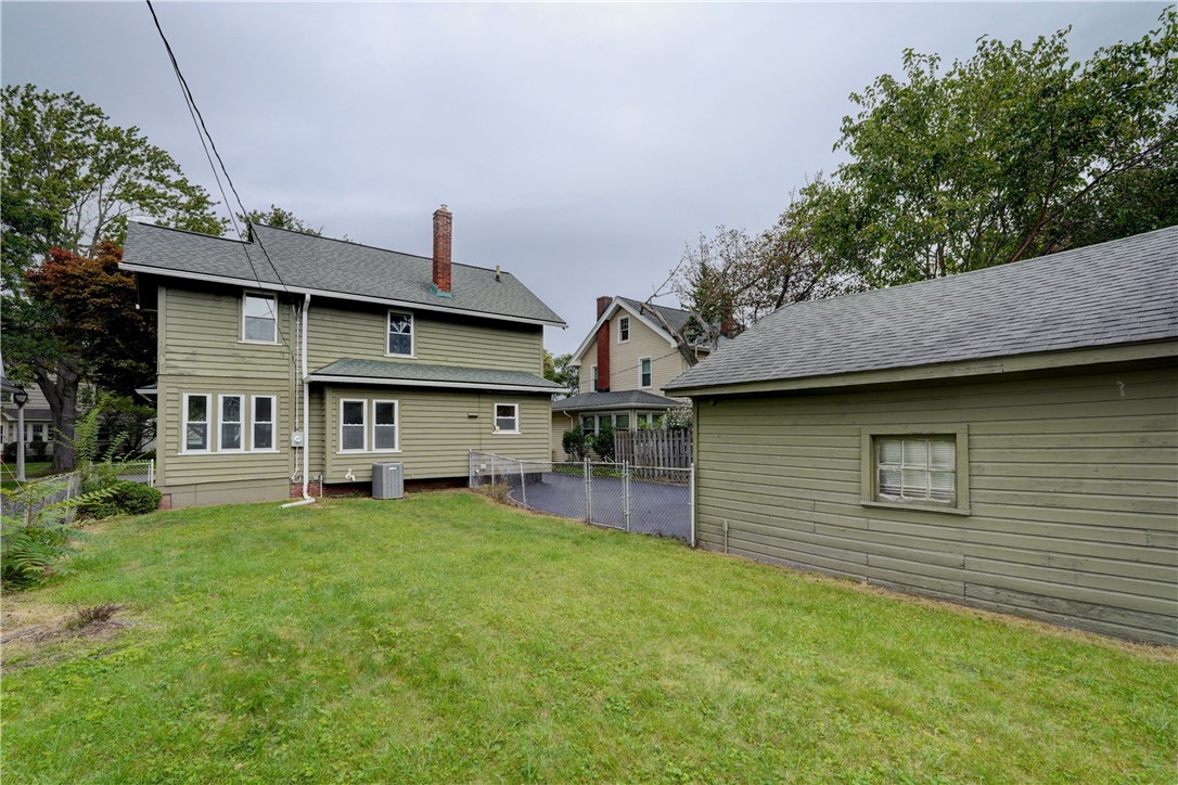 151 Hurstbourne Road Irondequoit, NY 14609 - Photo 36 of 38 Gallery Image 36