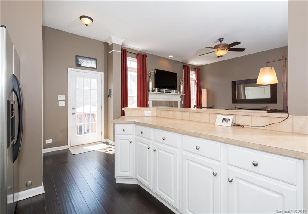 607 Caspar Way Fort Mill, SC 29708 - Photo 9 of 24 a spacious bathroom with a double vanity sink and a mirror