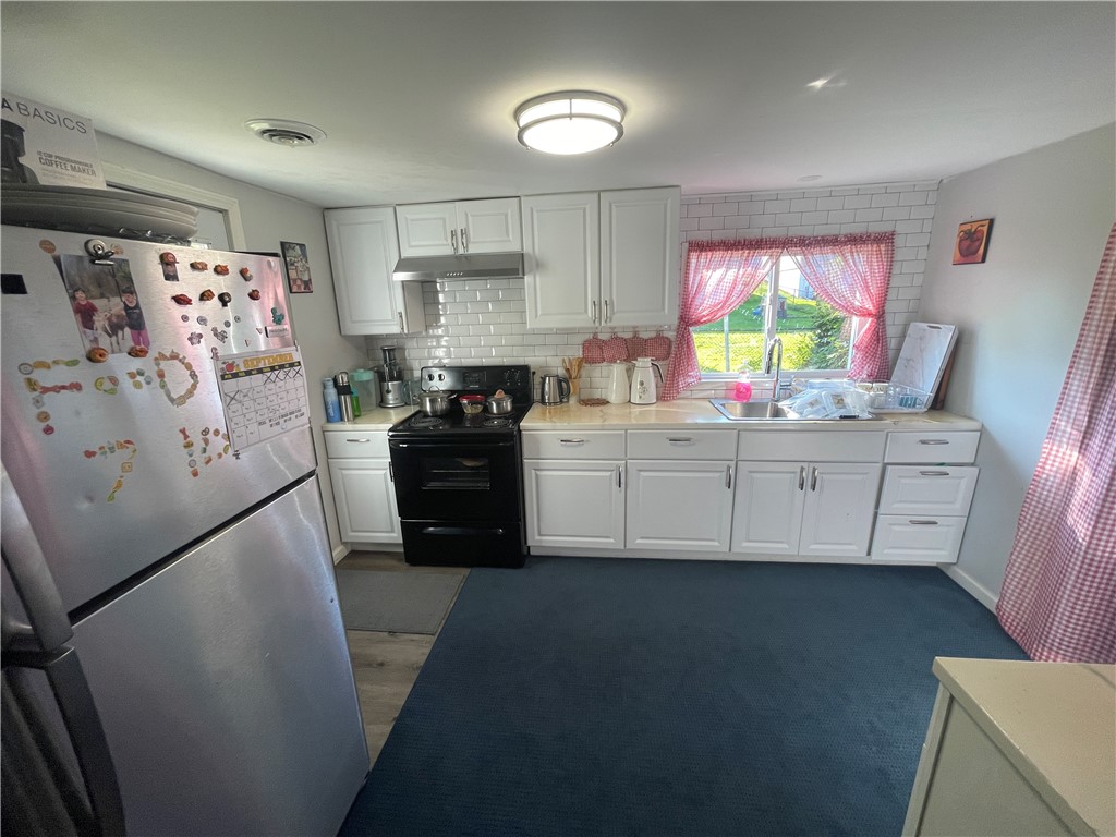 317 Cascade Place Irondequoit, NY 14609 - Photo 6 of 16