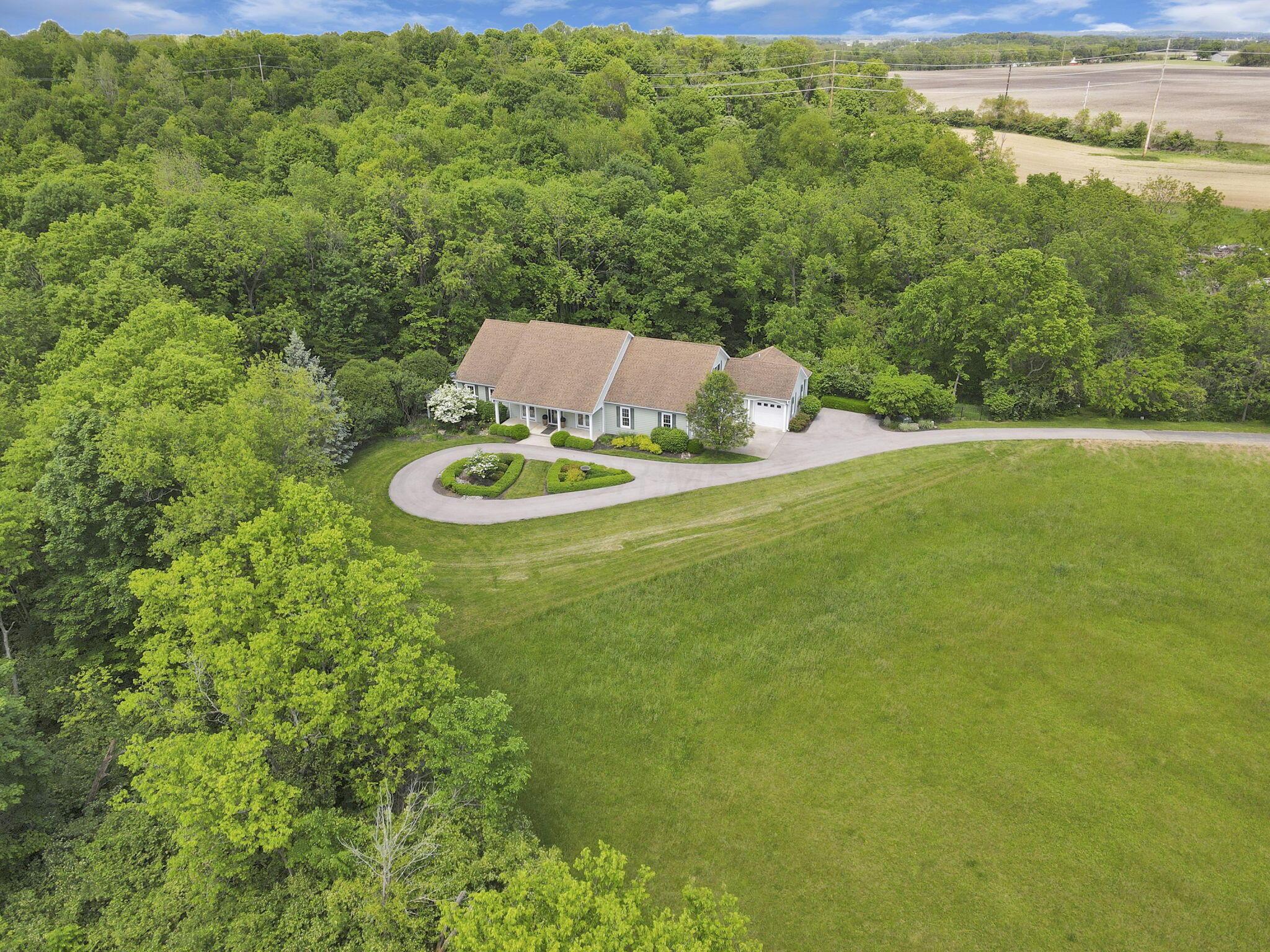 1200 Willow Road Springfield, OH 45502 - Photo 63 of 65 101-web-or-mls-DJI_0276