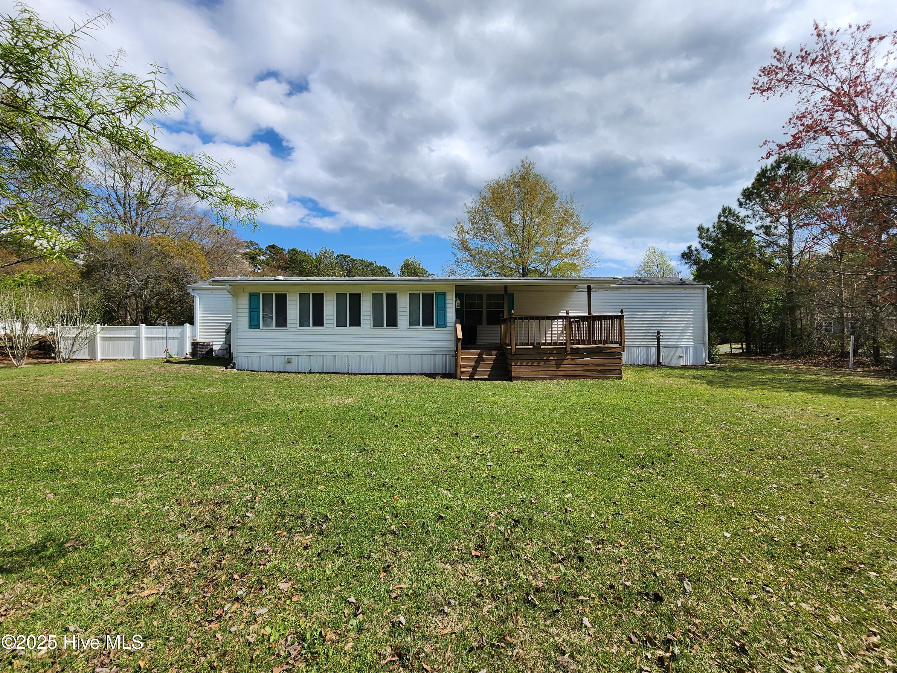 508 Ocean Spray Drive Cedar Point, NC 28584 - Photo 26 of 31 20250401_141440