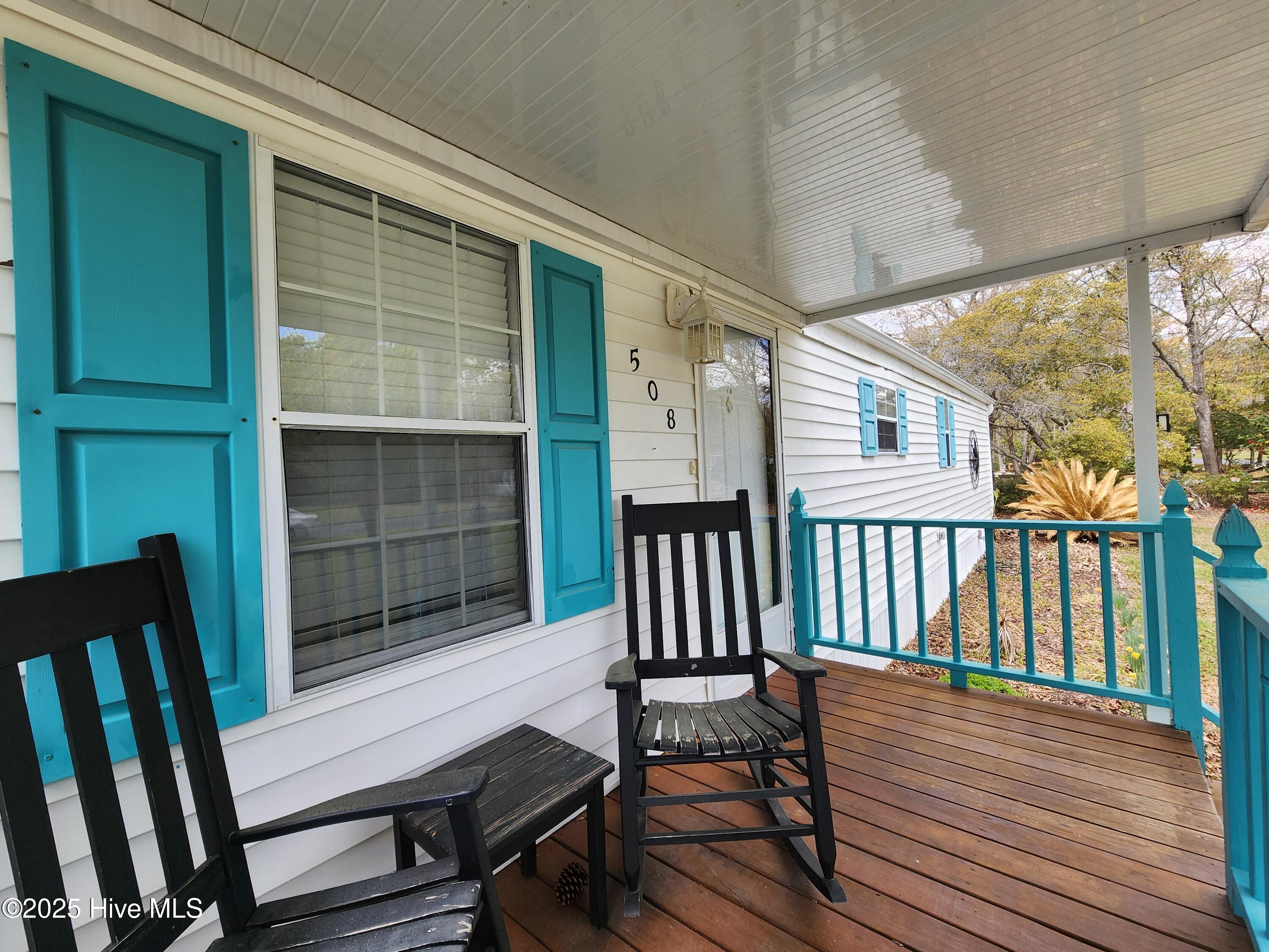 508 Ocean Spray Drive Cedar Point, NC 28584 - Photo 4 of 31 20250401_140319