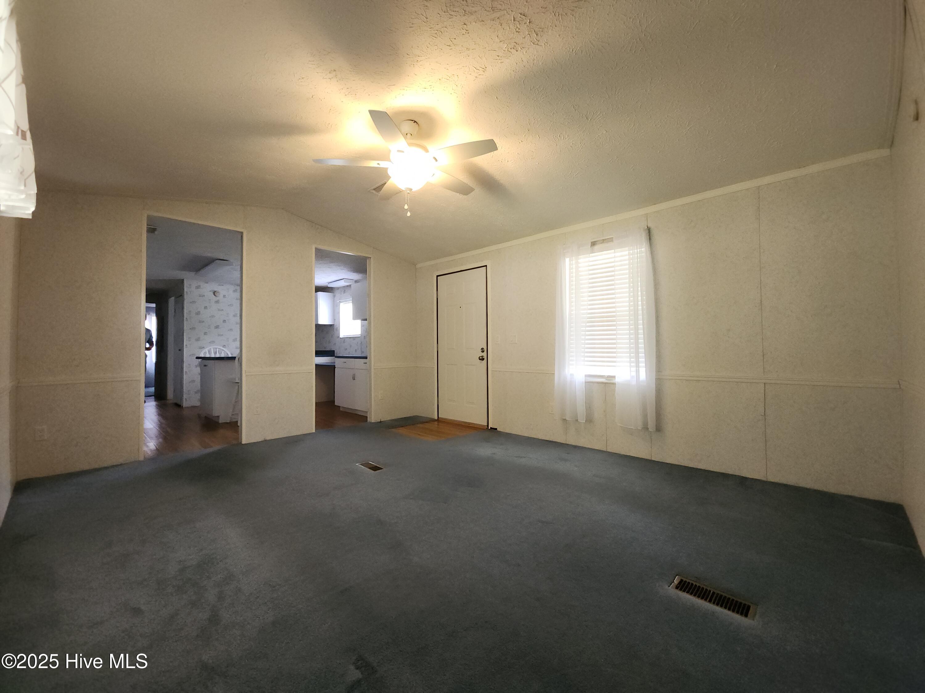 508 Ocean Spray Drive Cedar Point, NC 28584 - Photo 5 of 31 20250401_140443_001