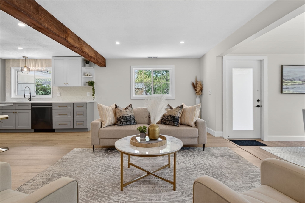 8 Topeka Road Chelmsford, MA 01824 - Photo 13 of 33 Gallery Image 13