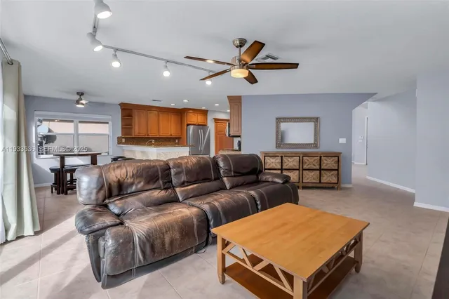 $799,000 | 1996 Northwest 170th Terrace, Pembroke Pines, FL 33028