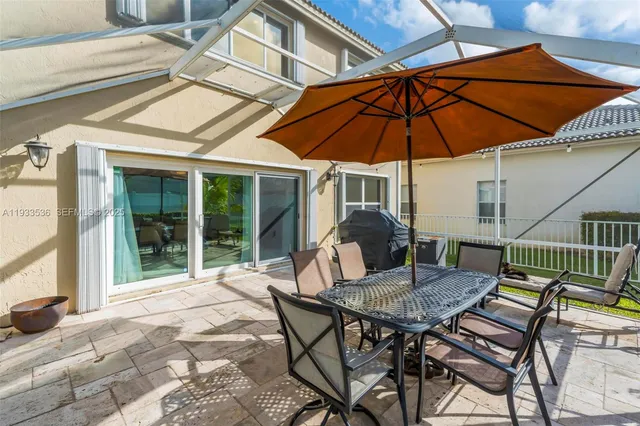 $799,000 | 1996 Northwest 170th Terrace, Pembroke Pines, FL 33028