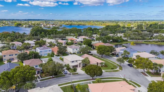 $799,000 | 1996 Northwest 170th Terrace, Pembroke Pines, FL 33028