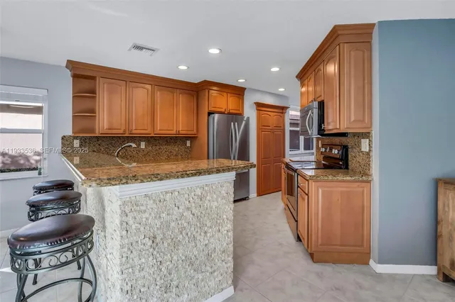 $799,000 | 1996 Northwest 170th Terrace, Pembroke Pines, FL 33028