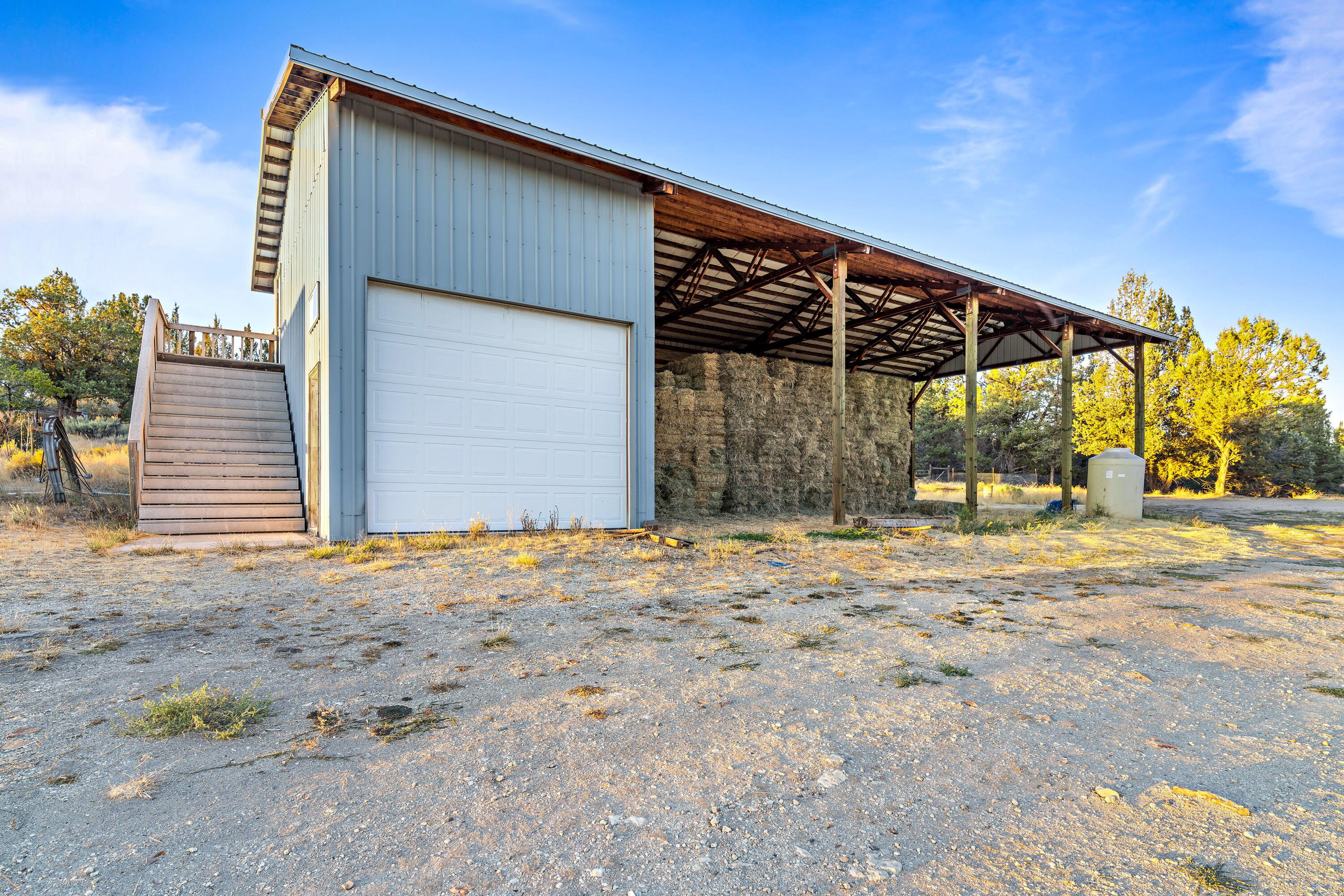 10200 Grizzly Road Prineville, OR 97754 - Photo 35 of 46 40__DSC7955