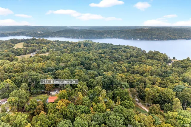 $235,000 | 7811 East Southshore Drive, Unionville, IN 47468