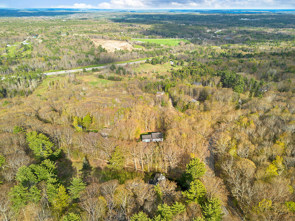 183 Mountain Road Falmouth, ME 04105 - Photo 4 of 65 05_DJI_0272_DxO_mls