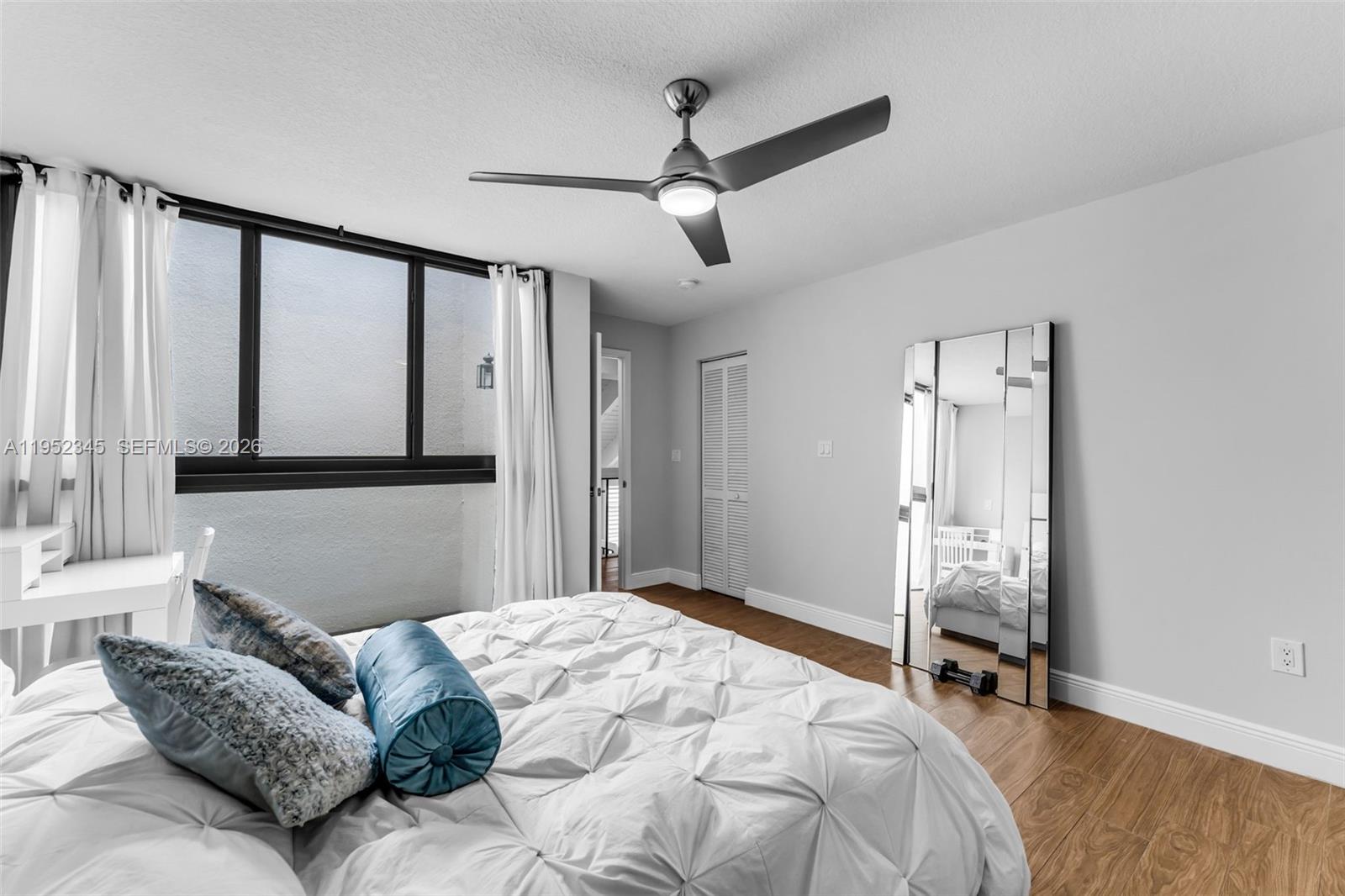 8725 Southwest 81st Court Miami, FL 33143 - Photo 18 of 27