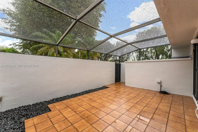 $899,999 | 8725 Southwest 81st Court, Miami, FL 33143